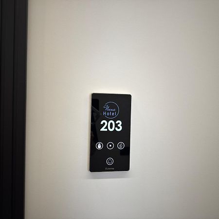 Nuna Hotel Radhimë エクステリア 写真