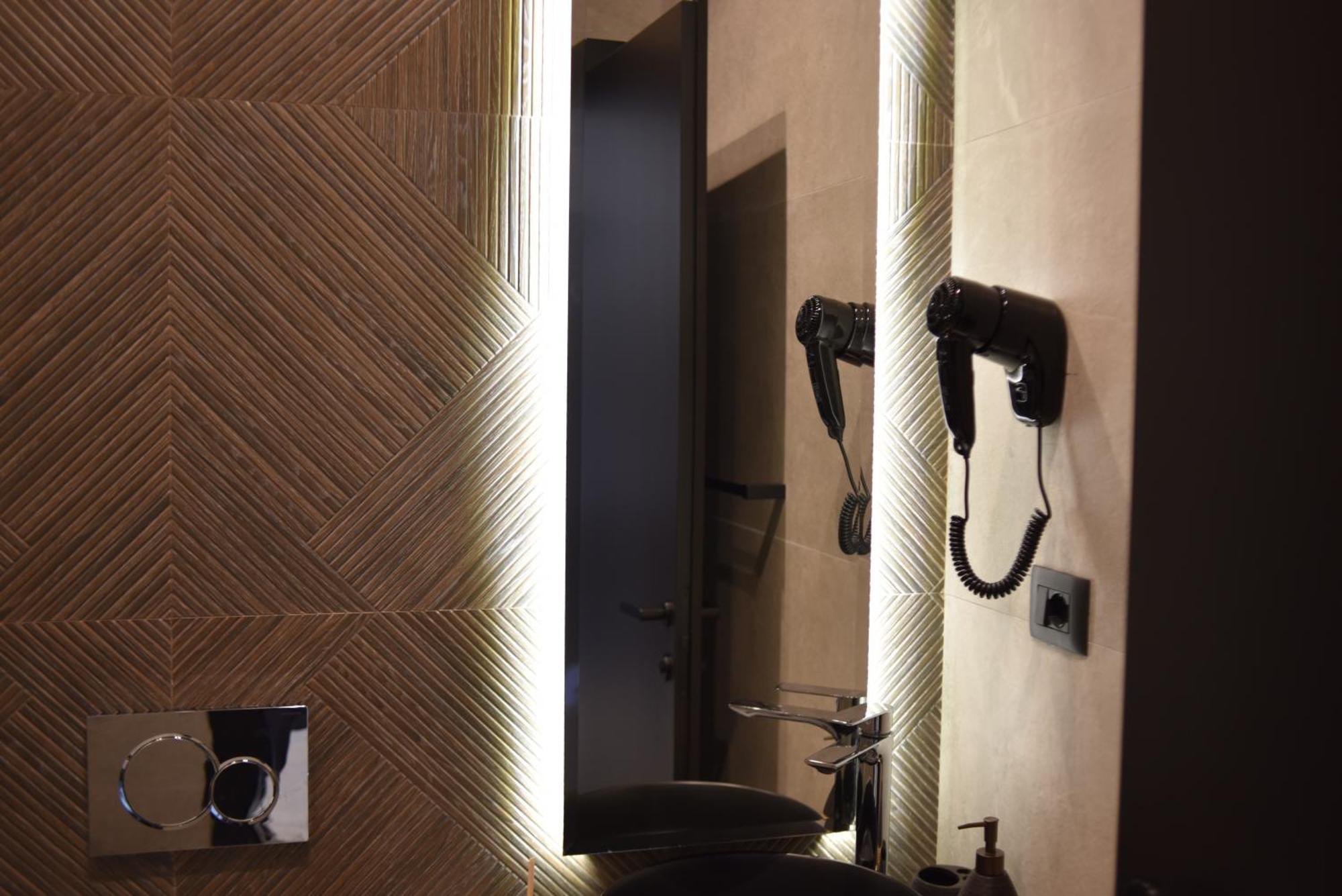 Nuna Hotel Radhimë 部屋 写真
